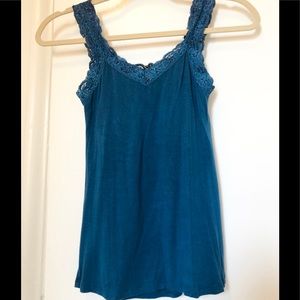 NWOT gorgeous soft lace camisole tank top